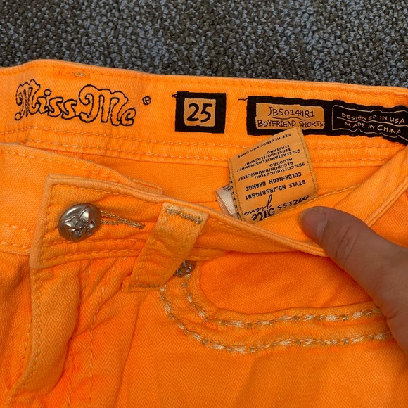 Excellent used condition womens miss me neon orange shorts - Picture 5 of 7